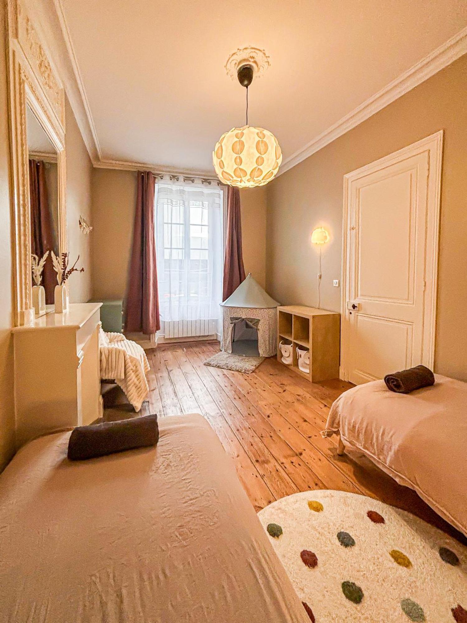 Le Voilier Villa ลาโรแชล ภายนอก รูปภาพ